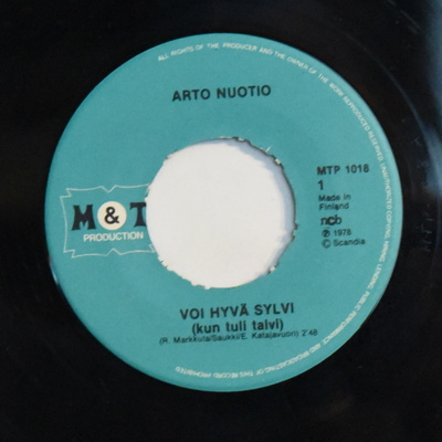 Single: Nuotio, Arto - Voi hyvä Sylvi / Laula reilusti vaan