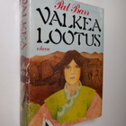 Pat Barr : Valkea lootus - pikkukuva 1