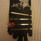 Pinnit / Pinni 4 kpl L O V E   / Monkin mallistoa - pikkukuva 1