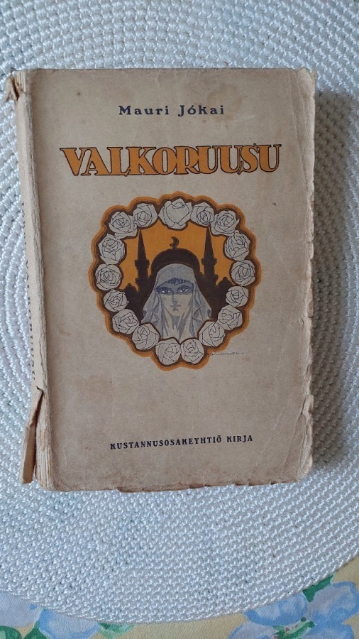 Mauri Jókai: Valkoruusu