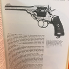 Frederick Wilkinson: Collecting Military Antiques - pikkukuva 3