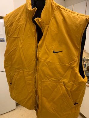NIKE DOWN VEST LIIVI KOKO L