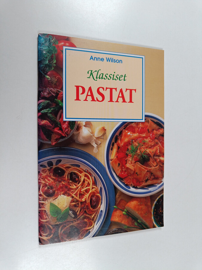 Anne Wilson : Klassiset pastat