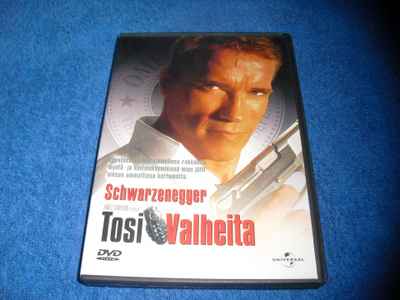 TRUE LIES (Schwarzenegger) 1994***