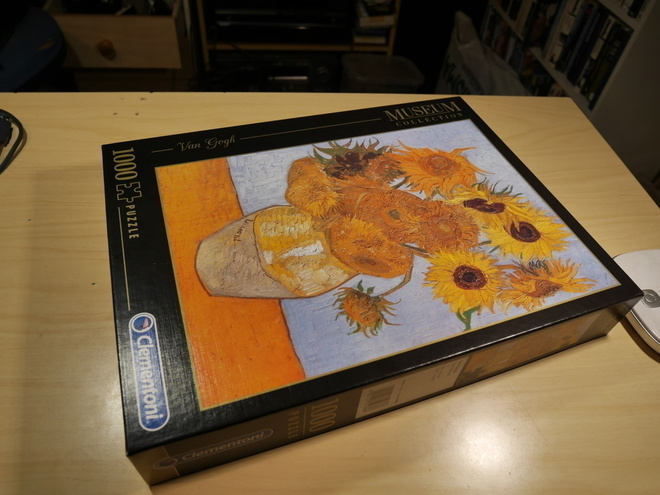 UUDENVEROINEN 1000 p. palapeli, van Gogh "Auringonkukkia"