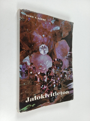 Uuno V. Aarne : Jalokivitietoa
