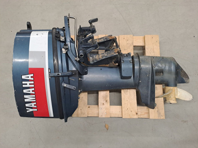 Yamaha perämoottori