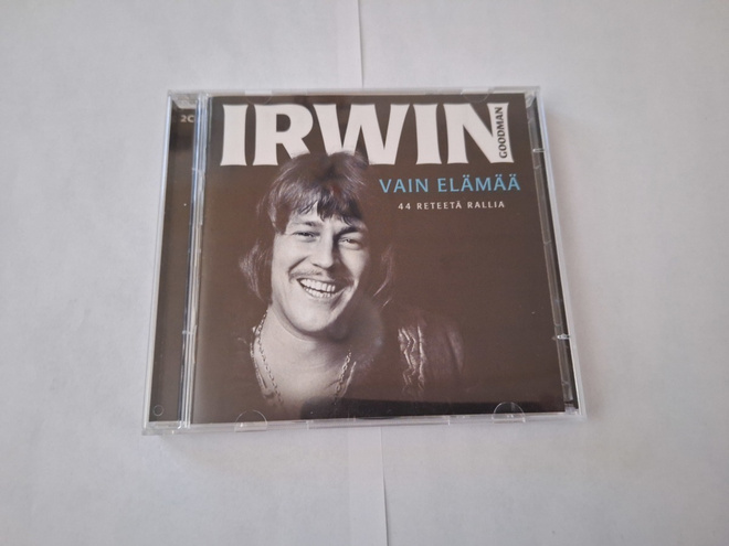 IRWIN GOODMAN - VAIN ELÄMÄÄ 2 cd ( WARNER MUSIC 2010 )