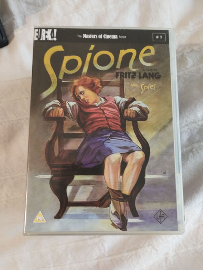 Spione (1928)