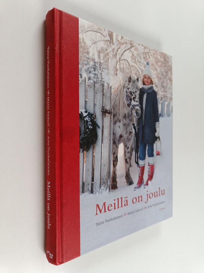 Arto Vuohelainen ym. : Meillä on joulu