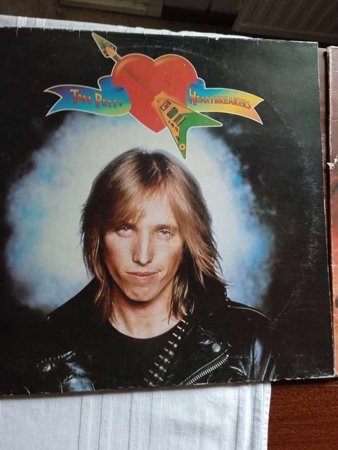LP-LEVY: TOM PETTY : HEARTBREAKERS