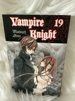 VAMPIRE KNIGHT 19   (SUOMI)