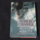 1.p. Patricia Cornwell - Mustalla merkitty (2000) - pikkukuva 1
