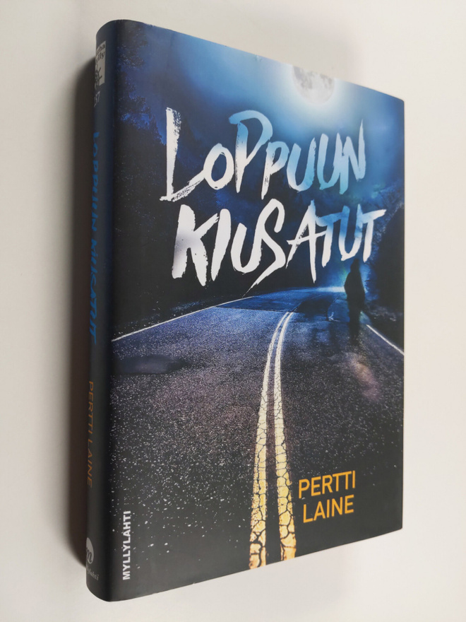 Pertti Laine : Loppuun kiusatut : rikosromaani (signeerat...