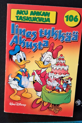 Aku Ankan taskukirja 106 Iines tykkää Akusta