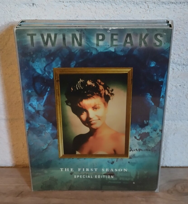 TWIN PEAKS - THE FIRST SEASON