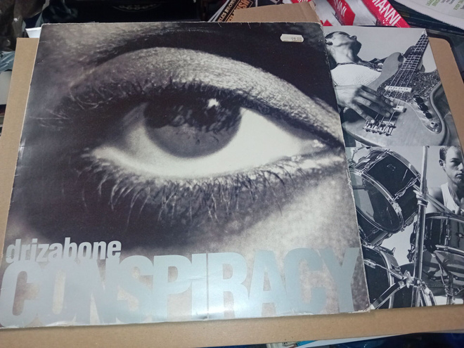 LP Drizabone Conspiracy ( SIS POSTIKULU )