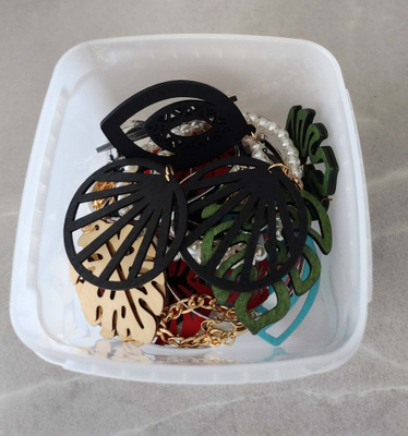 iso korusetti 25 korua (mystery jewelry jar)