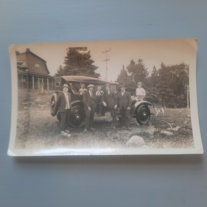 valok vanha auto ja herrasväki, mahd. Lemillä