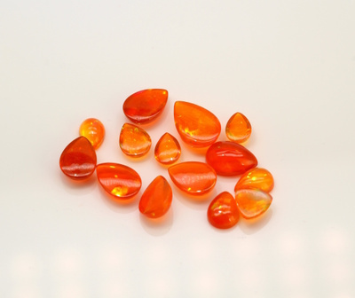 Tuliopaali 1.29 ct Hieno "play-of-color" Pear hionta Meksiko