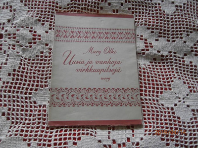 Mary Olki Uusia ja vanhoja virkkuupitsejä