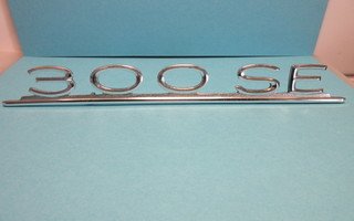 MALLIKILPI  MERCEDES  300SE