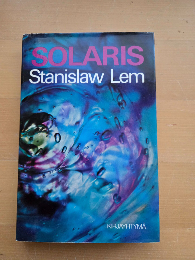 STANISLAW LEM . SOLARIS . KOVAKANTINEN KANSIPAPEREILLA
