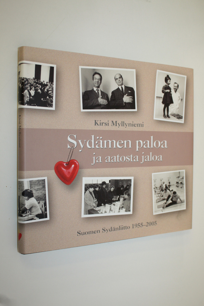 Kirsi Myllyniemi : Sydämen paloa ja aatosta jaloa : Suome...