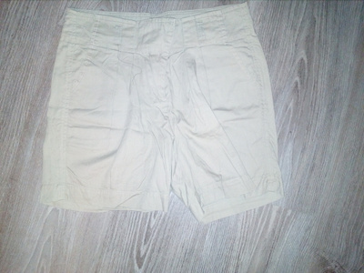 Beiget shortsit koko S