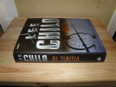 Lee Child 61 tuntia (sidottu)