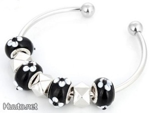 650 .. Lampwork Fashion Bohemian .. Rannekoru