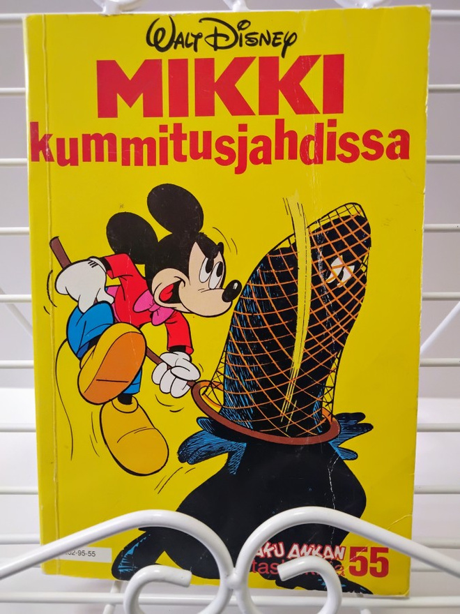 Aku Ankan taskukirja 55 Mikki kummitusjahdissa 1.p