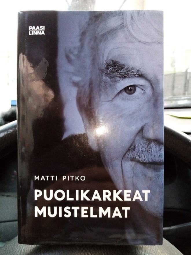 MATTI PITKO :  PUOLIKARKEAT MUISTELMAT ( SIS POSTIKULU