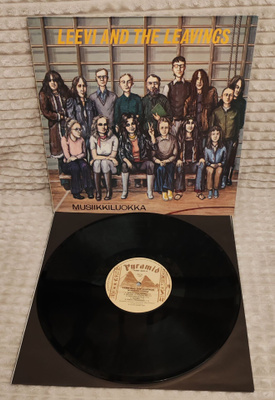 Leevi And The Leavings Musiikkiluokka lp