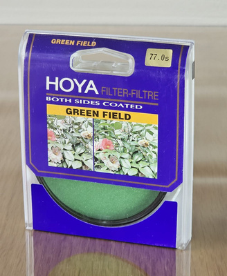 == Hoya 77mm Green Field Intensifier -suodatin