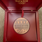 BEIJING 2008 MUISTOMITALI PUISESSA SÄILYTYSLAATIKOSSA - pikkukuva 5