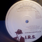 THE TRUTH :: WEAPONS OF LOVE :: VINYYLI 12" 1987 - pikkukuva 4