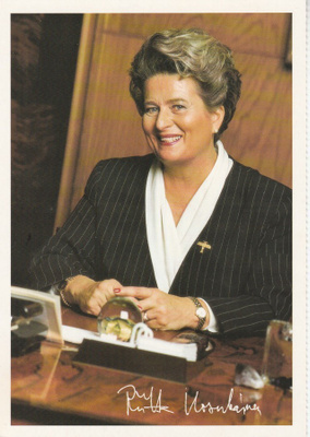 Postikortti, RIITTA UOSUKAINEN, Poliitikko