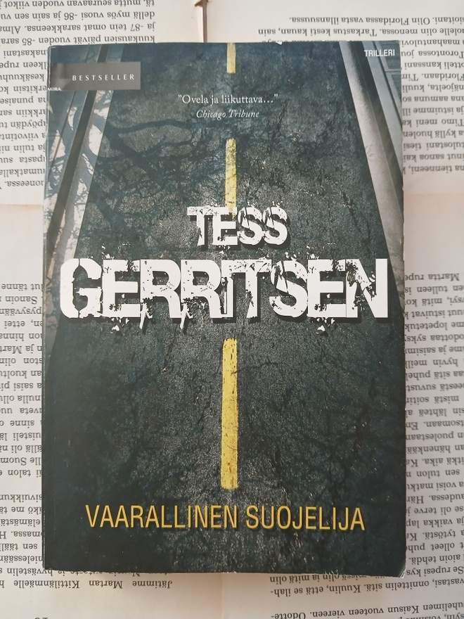 Tess Gerritsen - Vaarallinen suojelija (nid.)