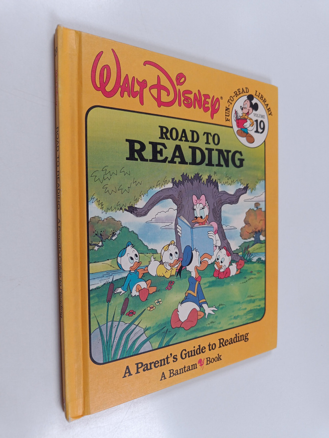 Walt Disney Productions Staff : Road to Reading
