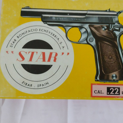 Tehdaslaatikko Star pistoolin, uusi