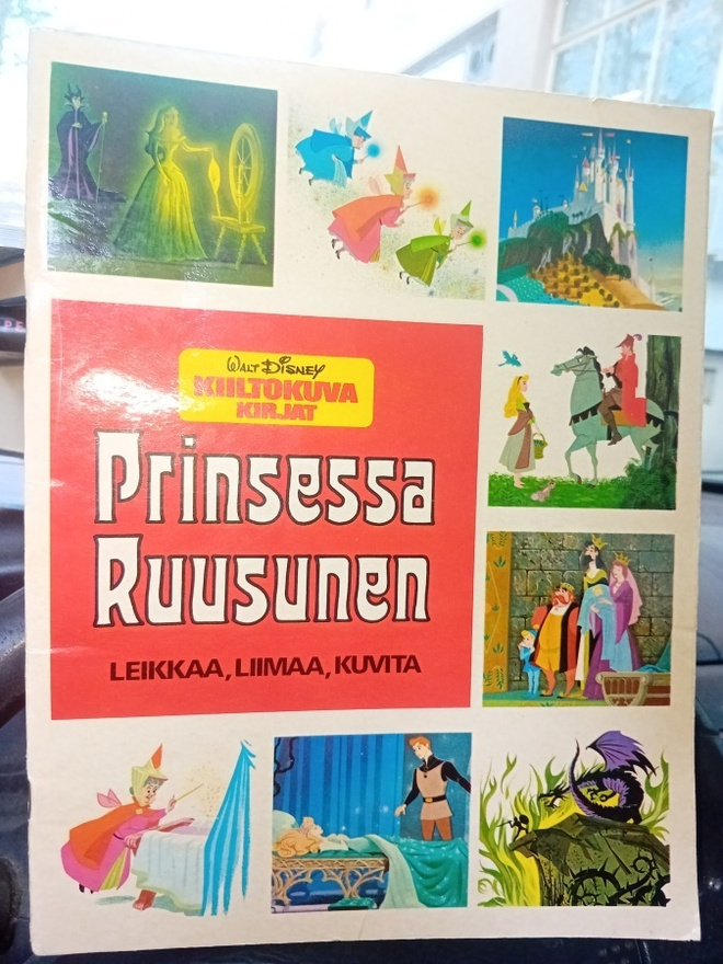 Disney kiiltokuvakirjat Prinsessa Ruusunen  ( SIS POSTIKULU