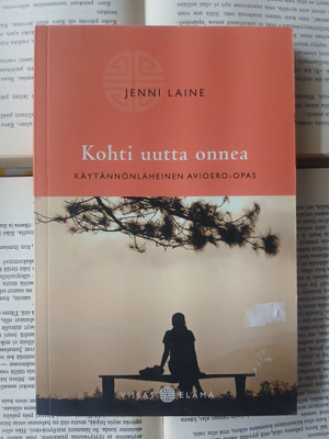 Jenni Laine - Kohti uutta onnea (nid.)