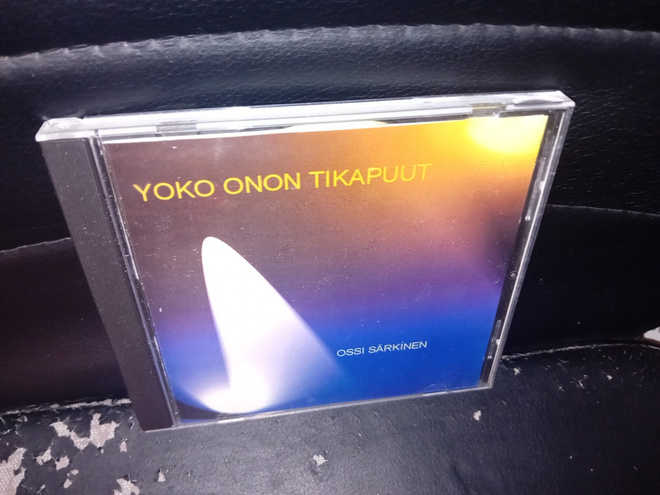 CD Ossi Särkinen : Yoko Onon tikapuut ( SIS POSTIKULU )