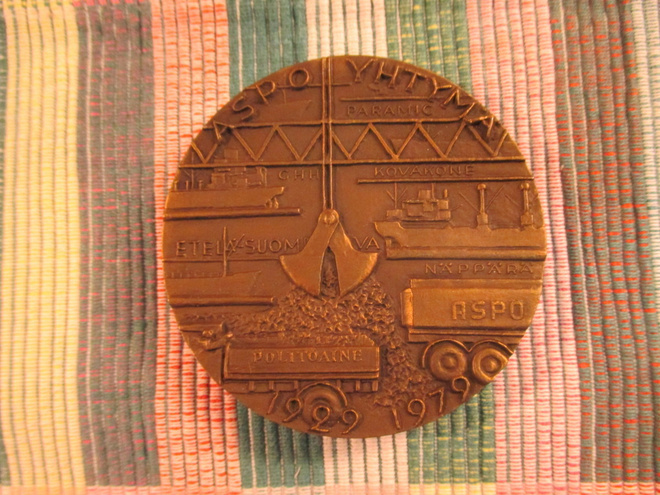 Aspo yhtymä 1929-1979 mitali. Suunn. Aimo Tukiainen 1979.