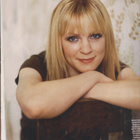 Me Naiset n:o 16/17 2006 Minna Haapkylä. Jodie Foster. Kasvo - pikkukuva 2