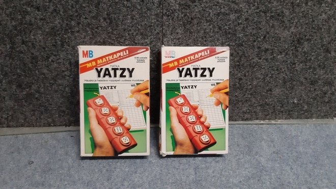 Yatzy peli hieno MB Pelit 1989