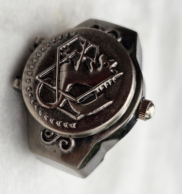 Vintage Ring Watch with Moving Lid – Sailing Ship