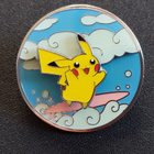 Pokemon Celebrations Surfing Pikachu pinssi - pikkukuva 1
