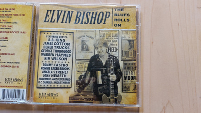 ELVIN BISHOP – THE BLUES ROLLS ON orig. US 2008 CD